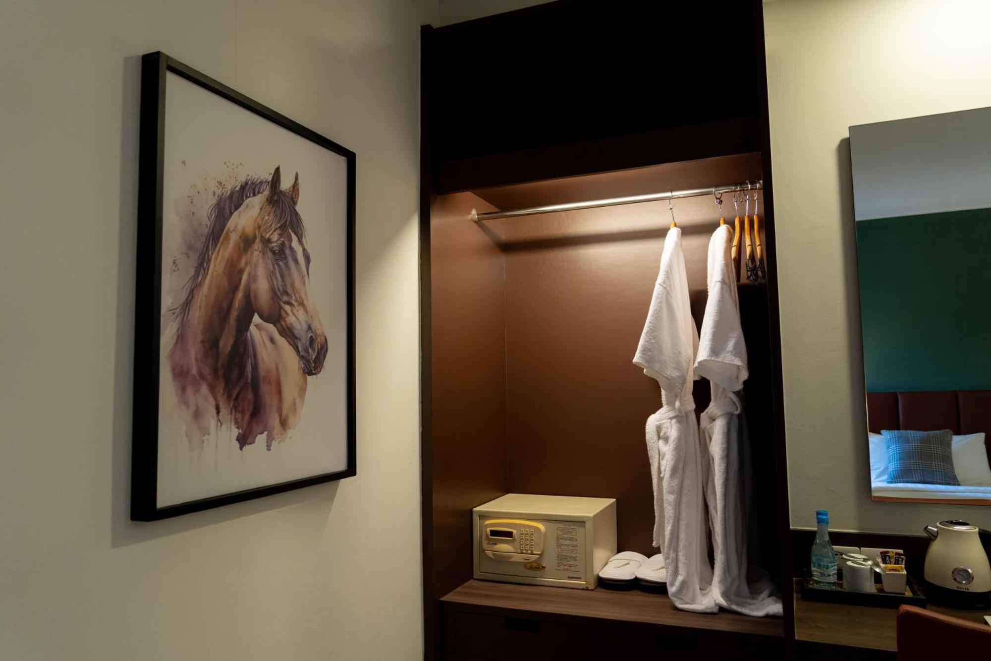 Legacy Hotel Bangkok Sukhumvit Esterno foto
