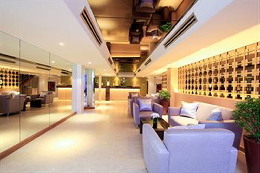 Legacy Hotel Bangkok Sukhumvit Esterno foto